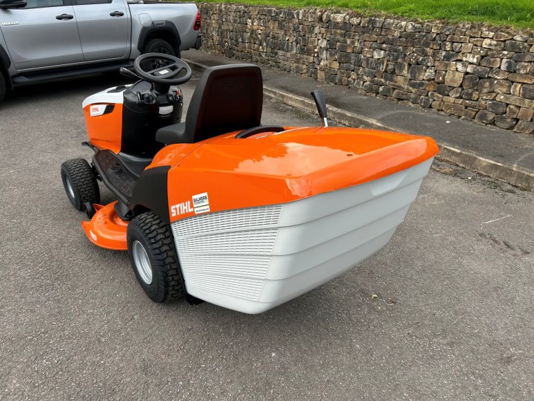 Stihl RT5112-Z Ride On Mower / Balmers GM